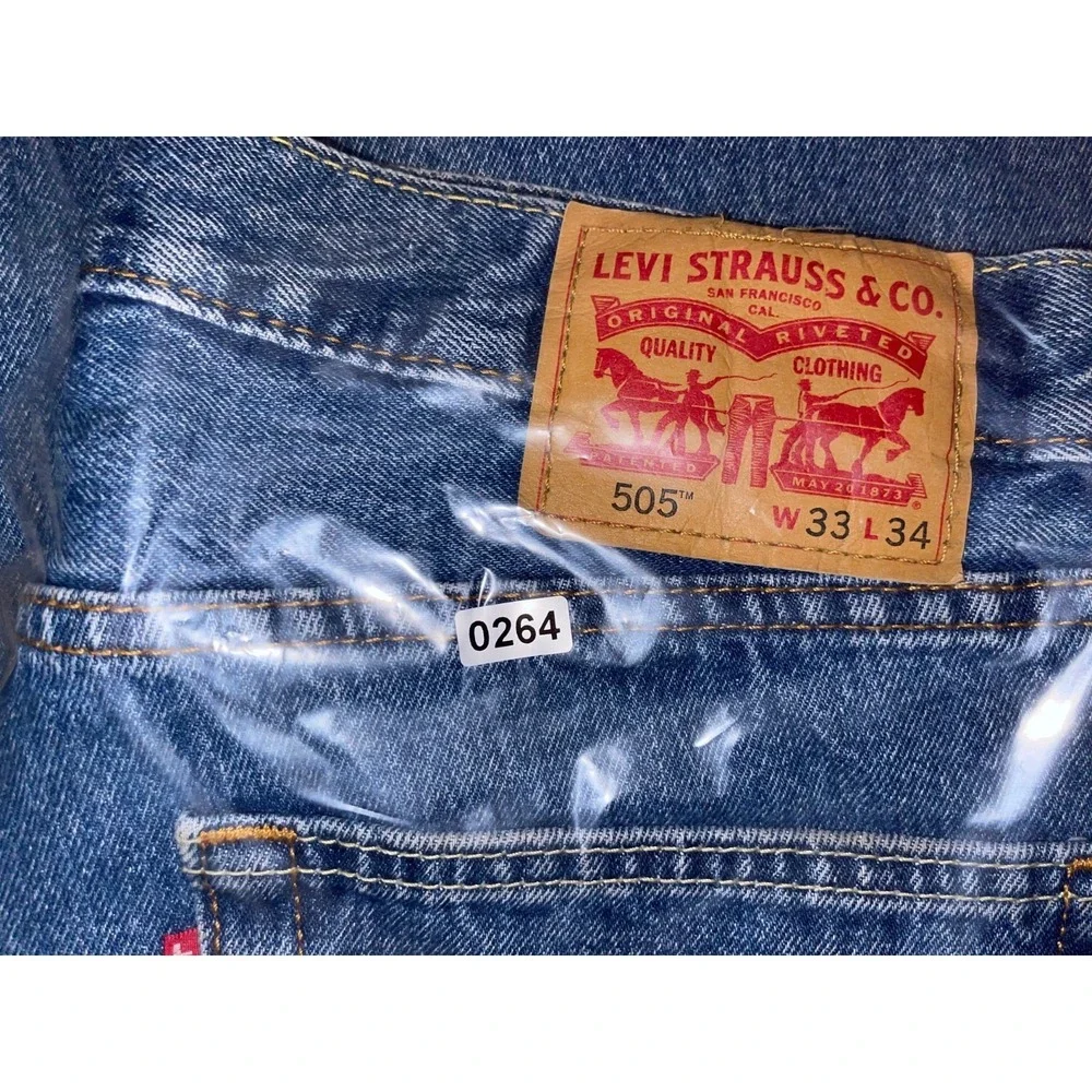 Levis levis 505